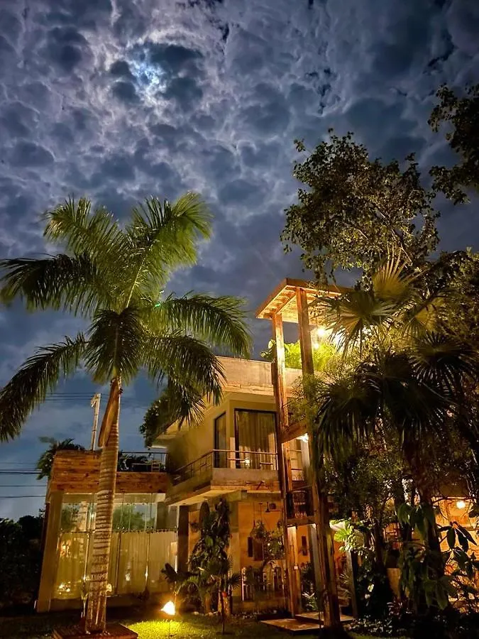 Xscapetulum Hotel