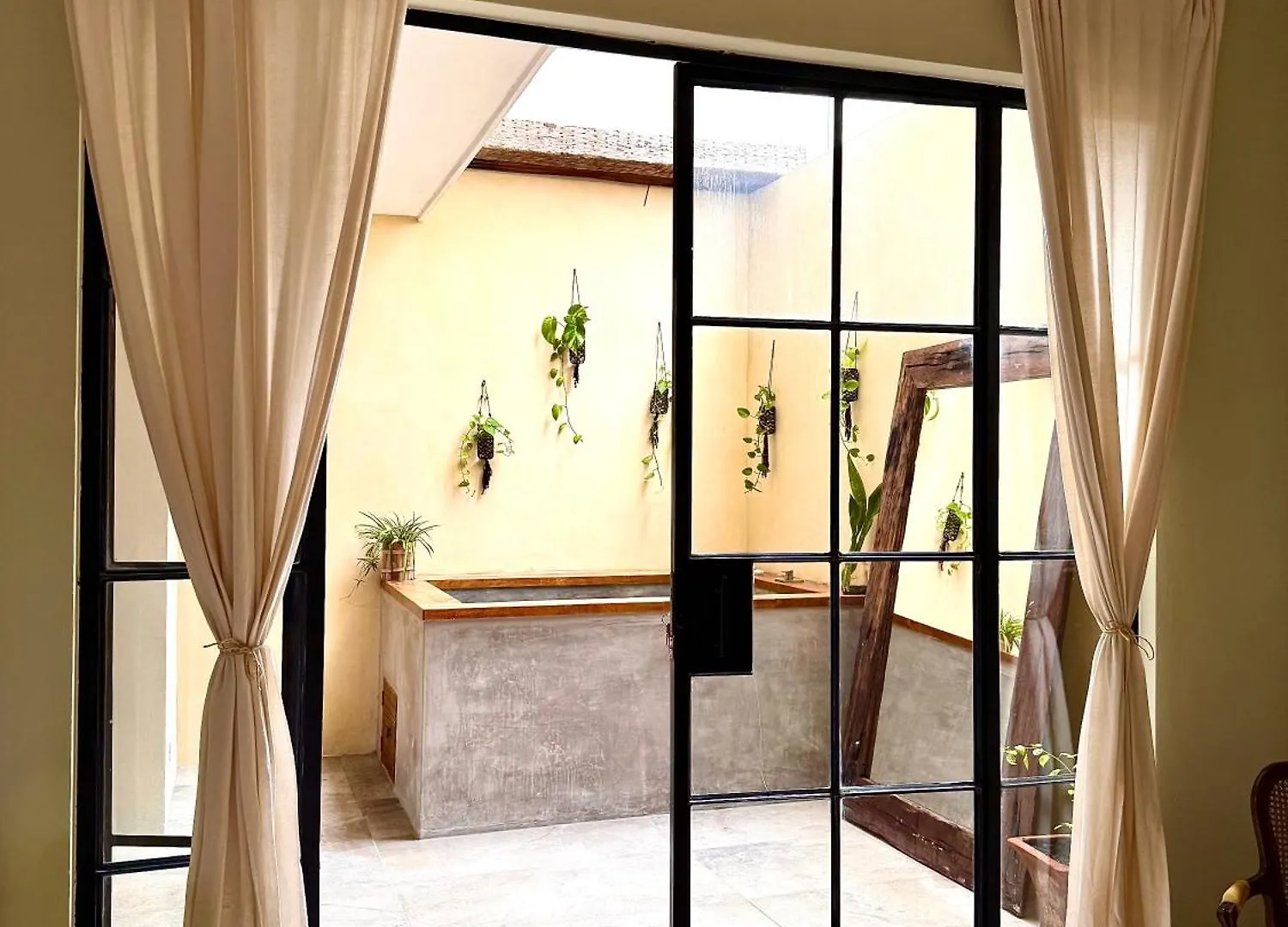 Xscapetulum Hotel
